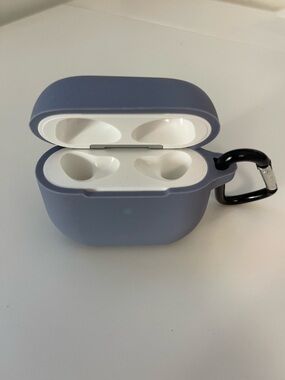 Apple Airpods 3rd Gen Charging Case and Silicone Case